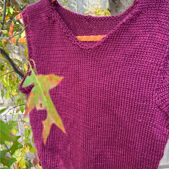 Vintage Purple V-Neck Sweater - Picture 6 of 6